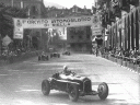 [thumbnail of 1935 circuito di biella - tazio nuvolari (alfa romeo p3).jpg]